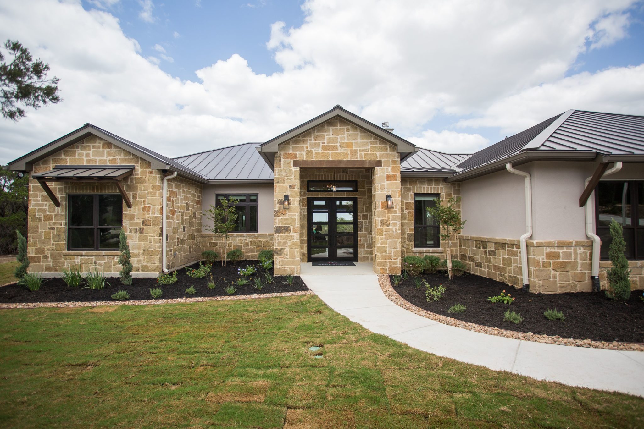 Exteriors G. Morris Homes